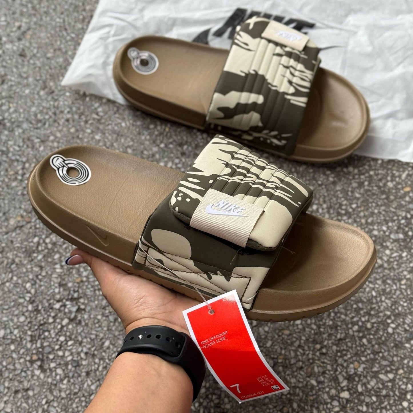 Sandalia Deportiva Estilo Nike con Cierre Mágico – Réplica Premium