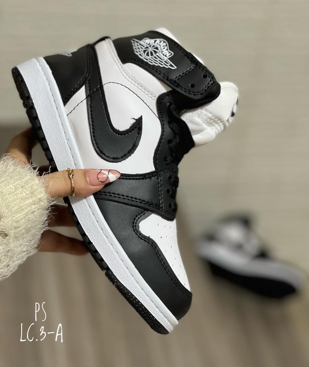 Bota Jordan Retro 1 – Réplica Premium